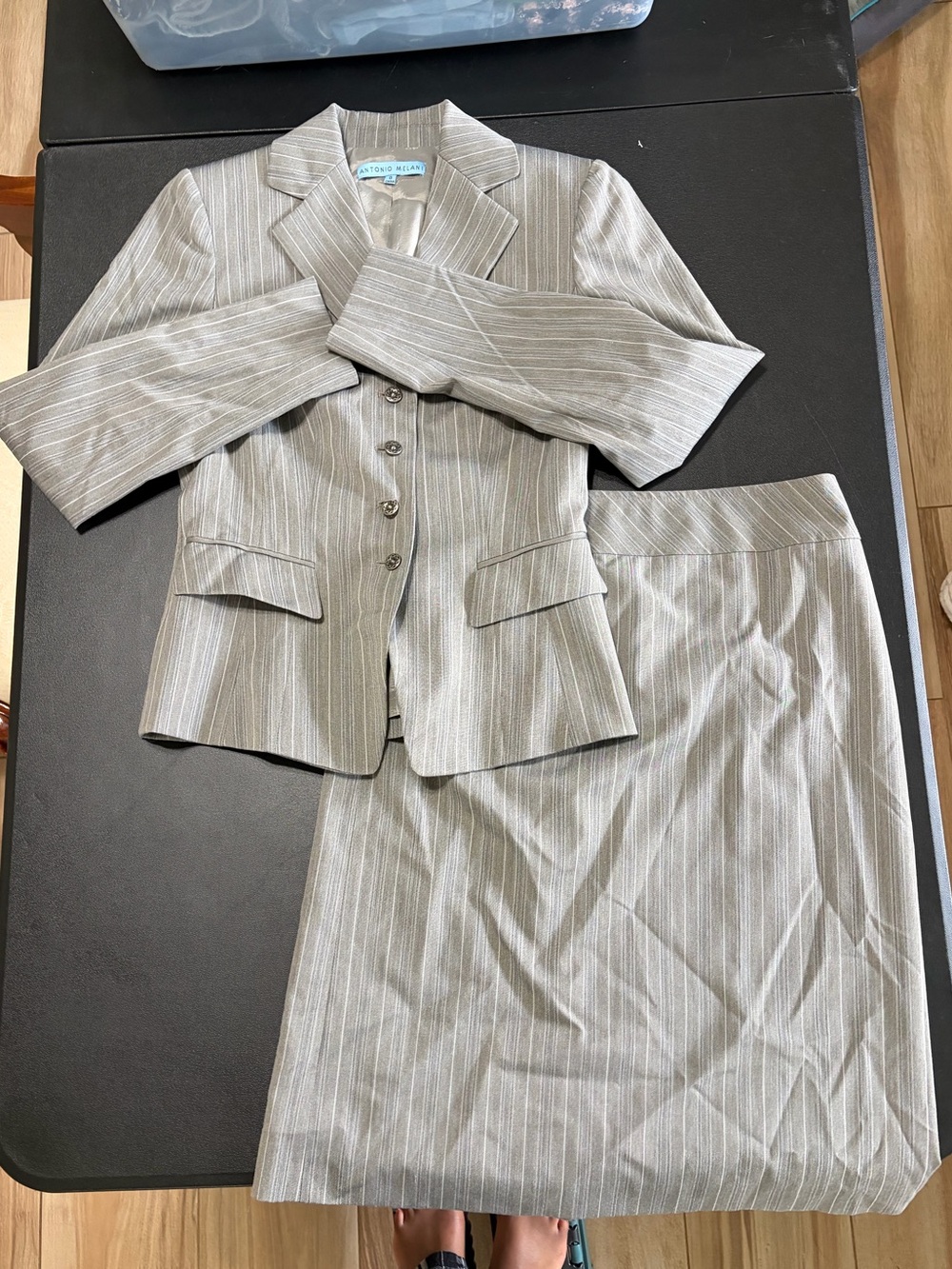 ANTONIO MELANI Gray Pinstripe Two-Piece Blazer and Skirt Suit